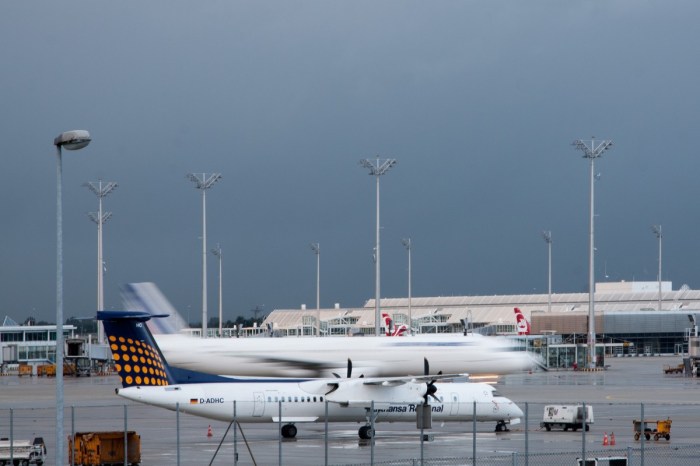 Free Images : architecture, building, travel, airplane, tarmac ... Free Images : architecture, building, travel, airplane, tarmac ...